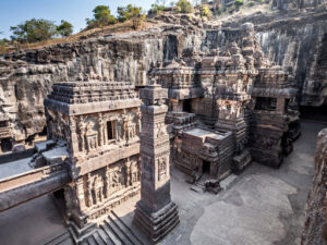 Read more about the article अजंता और एलोरा की गुफाएं !